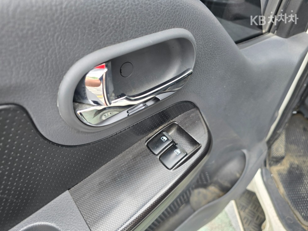 2022 - kia bongo iii