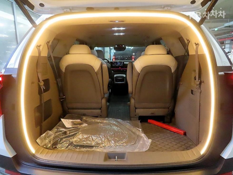 2025 - kia carnival