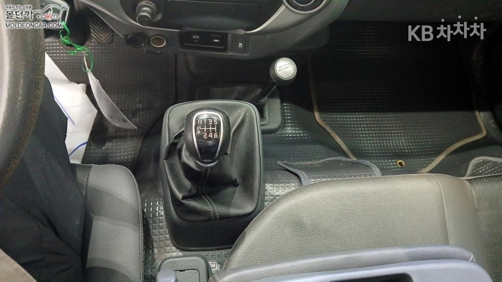 2022 - kia bongo iii