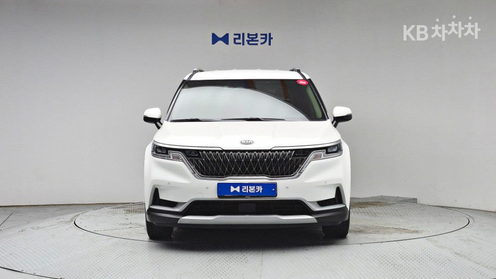 2021 - kia carnival