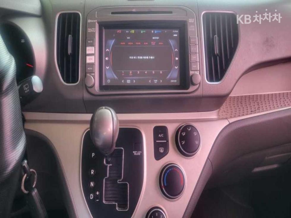 2012 - kia ray