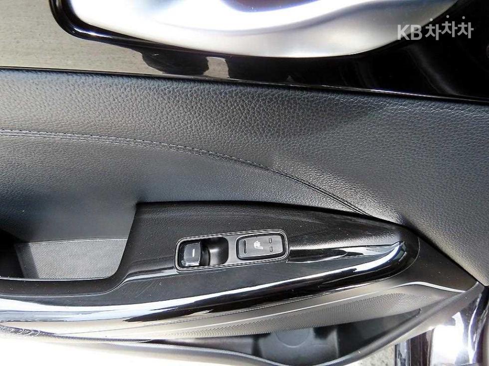 2018 - kia k7