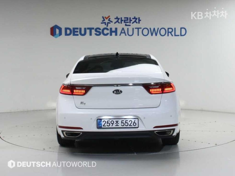 2019 - kia k7