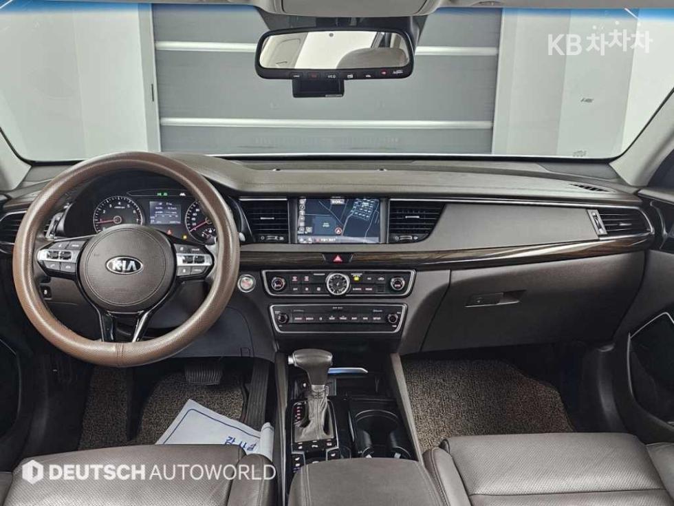 2019 - kia k7