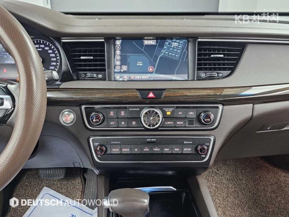 2019 - kia k7