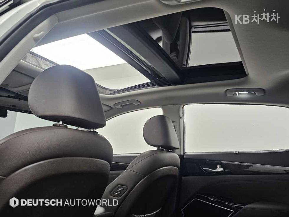 2019 - kia k7