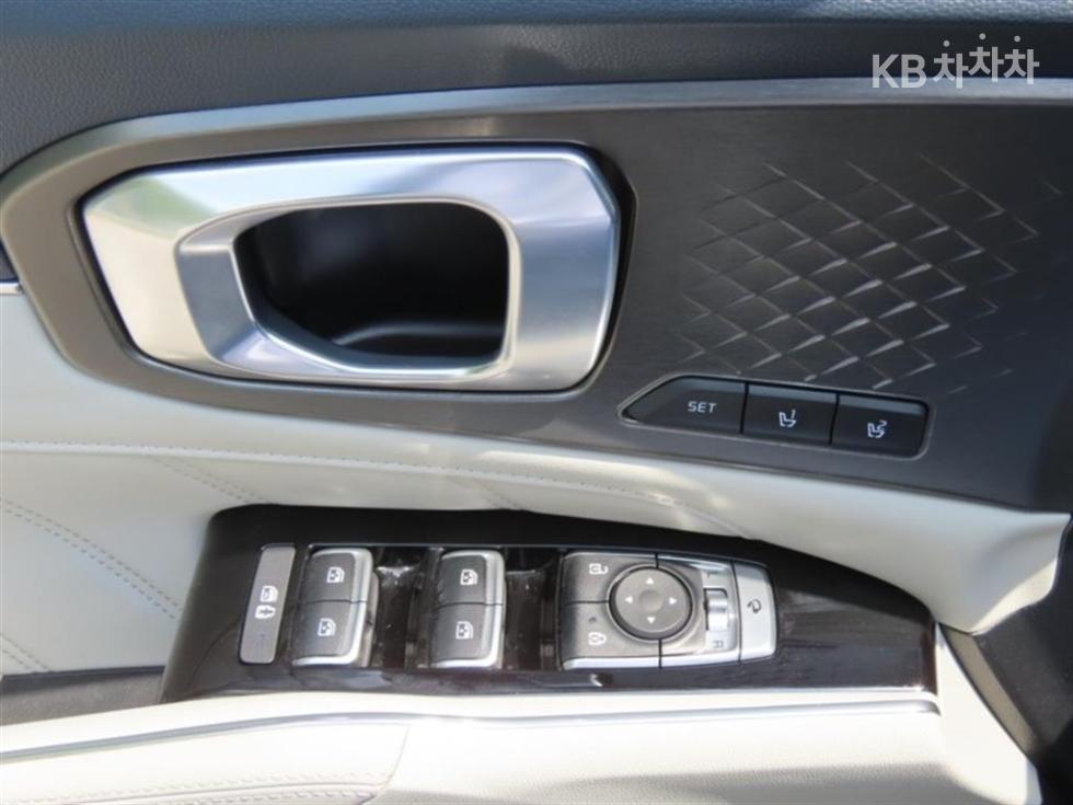 2023 - kia sorento