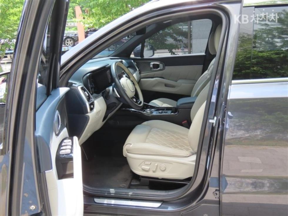 2023 - kia sorento