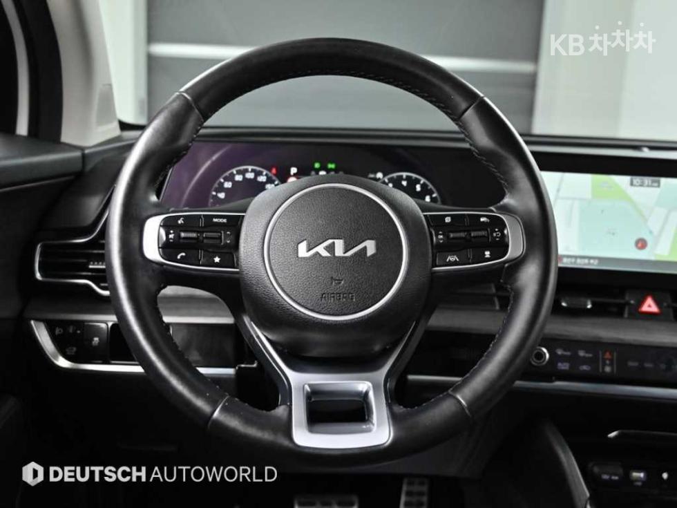 2022 - kia sportage
