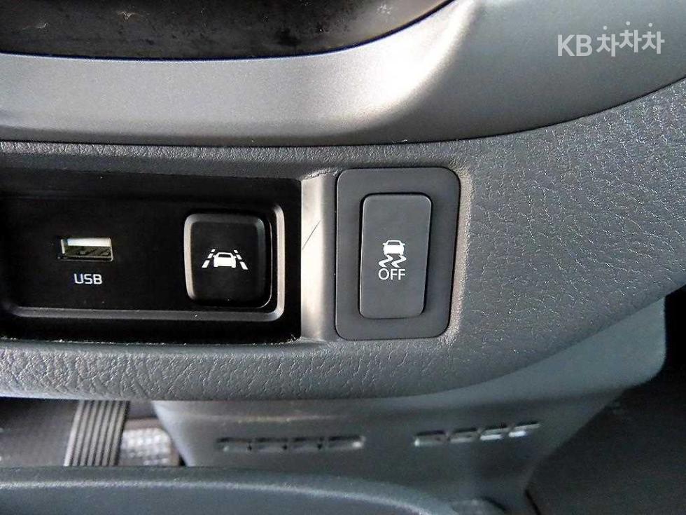 2023 - kia bongo iii