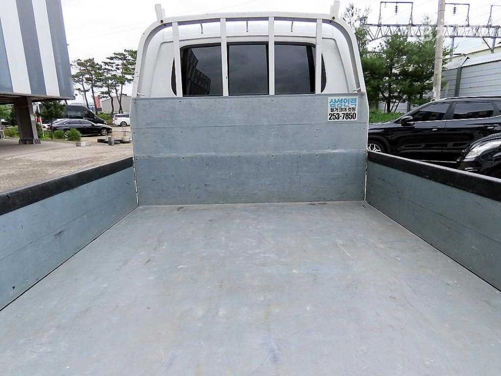 2023 - kia bongo iii