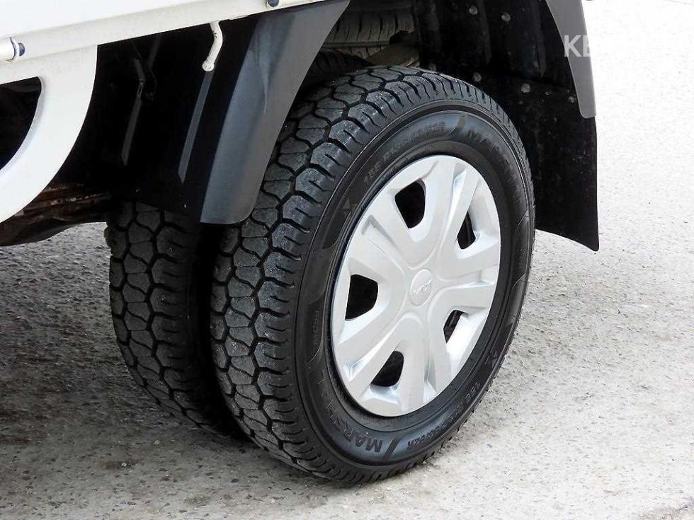 2023 - kia bongo iii