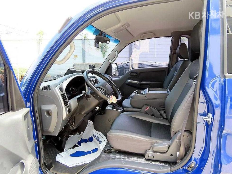 2022 - kia bongo iii
