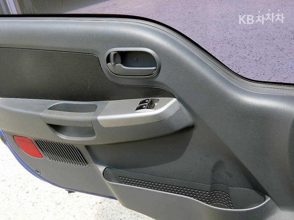 2022 - kia bongo iii