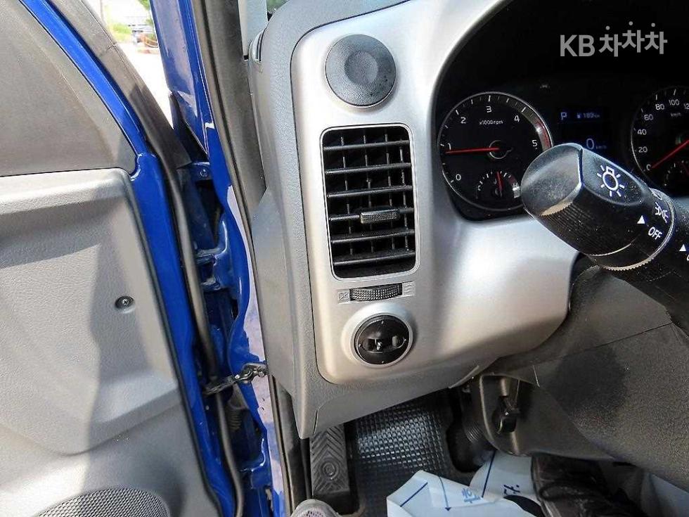 2022 - kia bongo iii