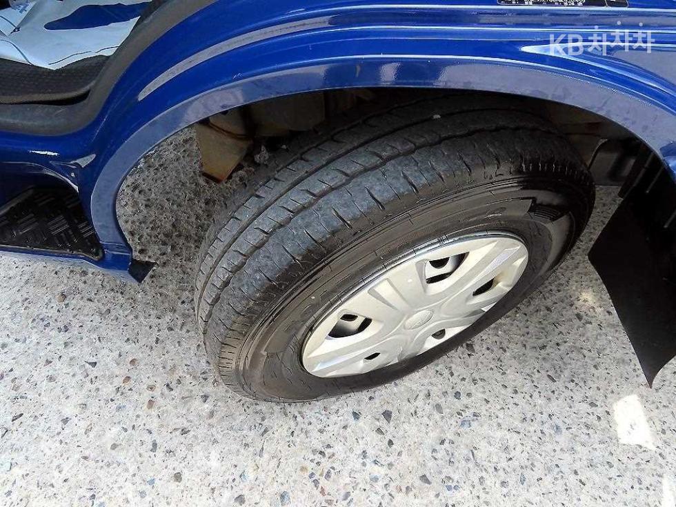 2022 - kia bongo iii