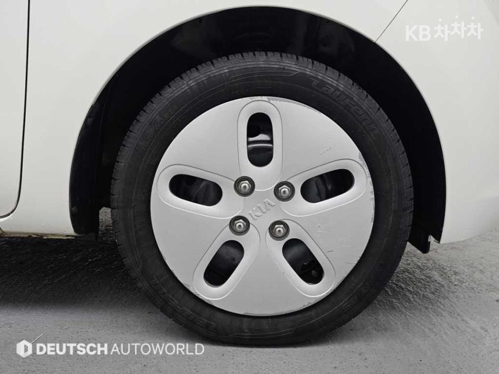 2019 - kia ray