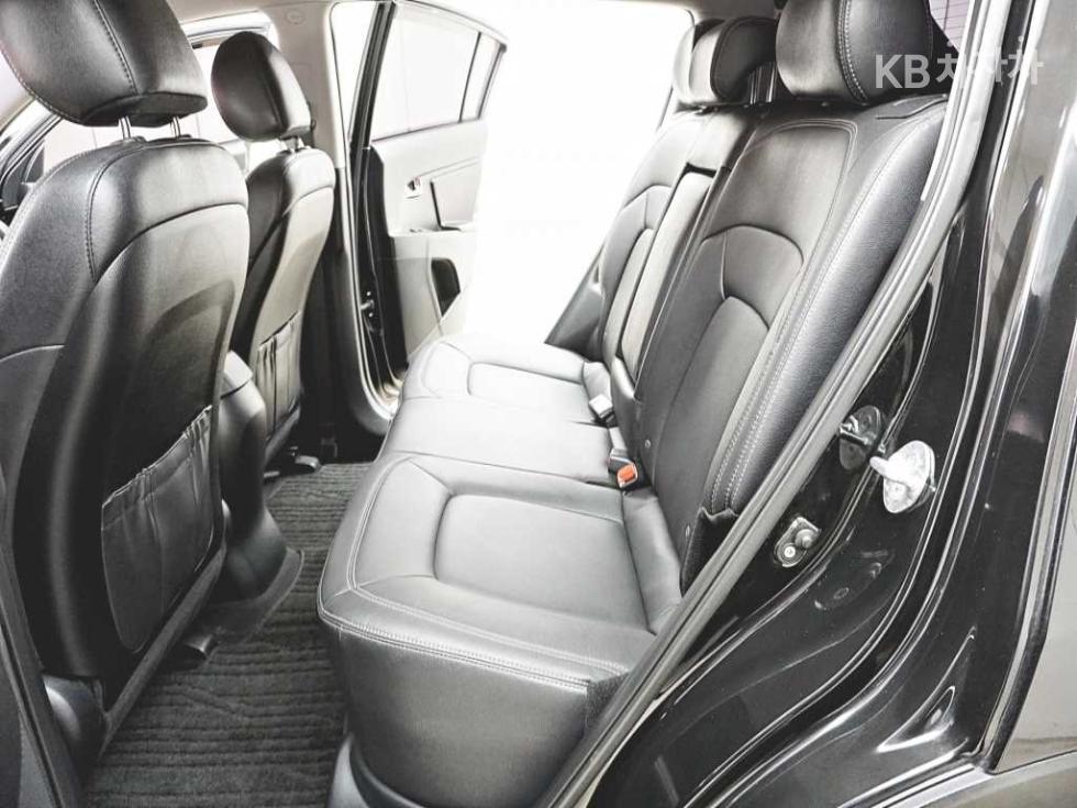 2012 - kia sportage