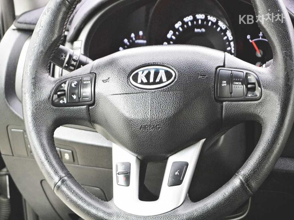 2012 - kia sportage