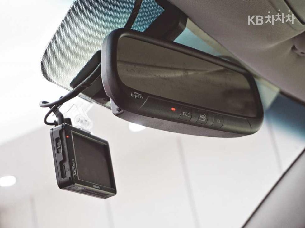 2012 - kia sportage