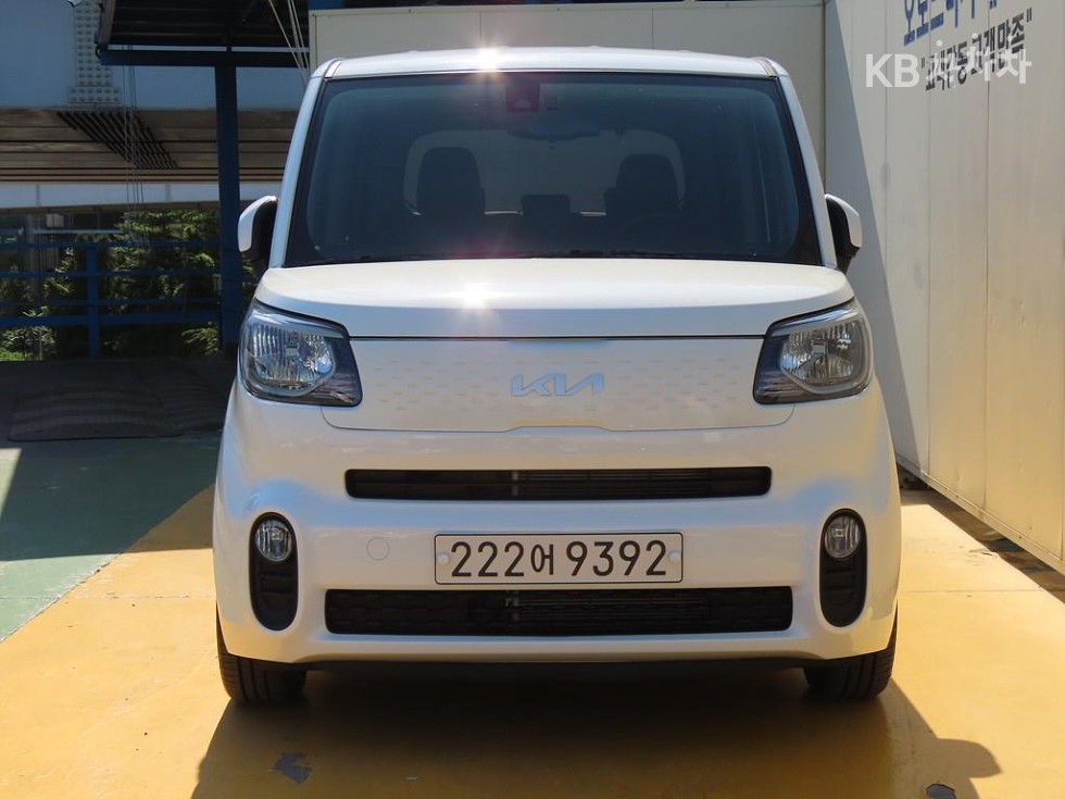 2022 - kia ray