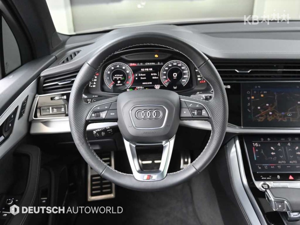 2025 - audi q7