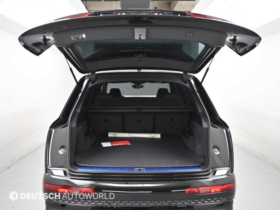 2025 - audi q7