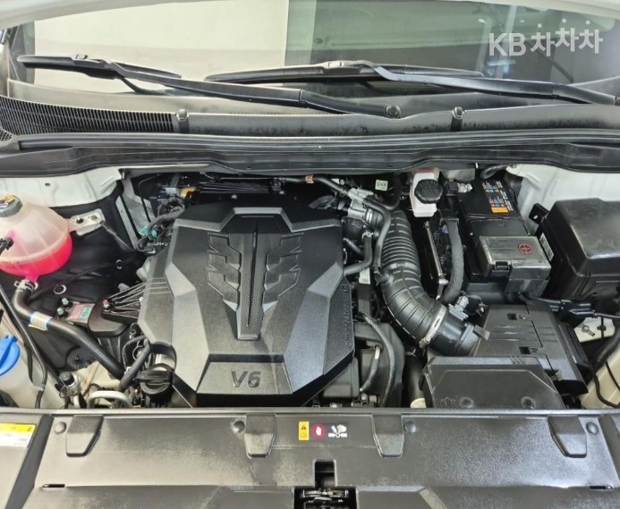2022 - kia carnival
