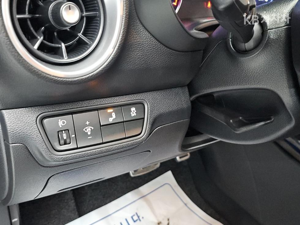 2022 - kia k3