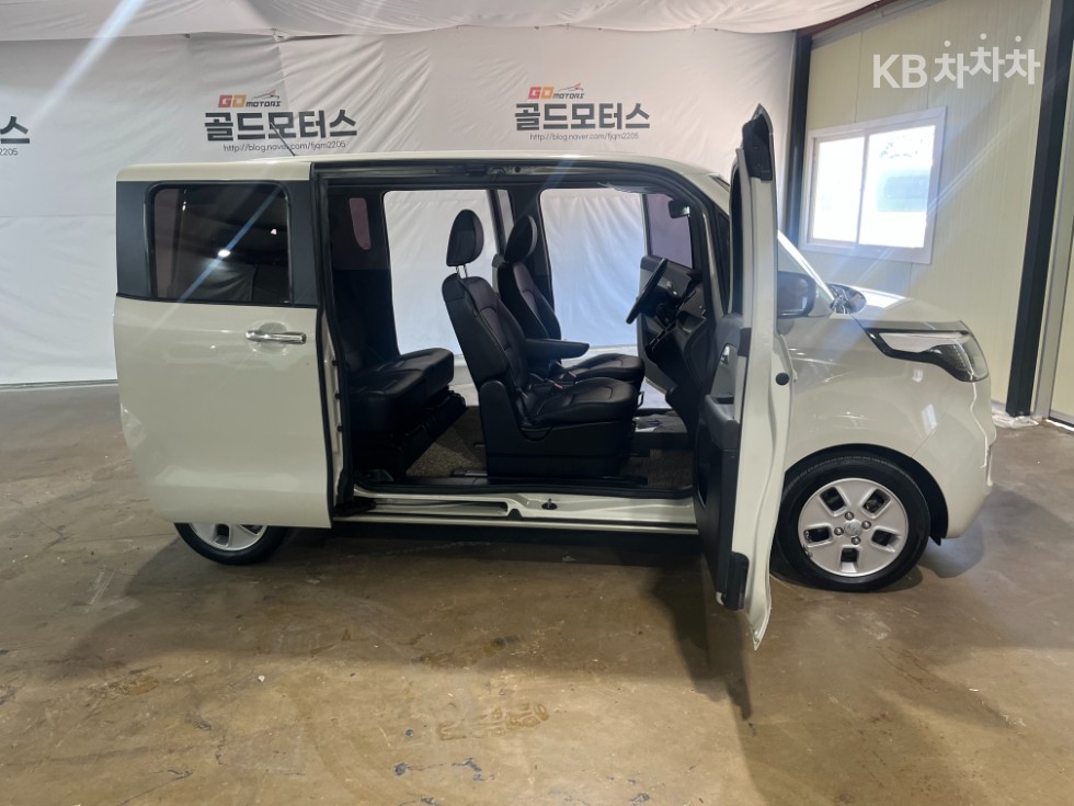 2017 - kia ray