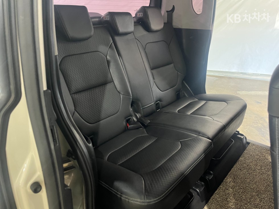 2017 - kia ray