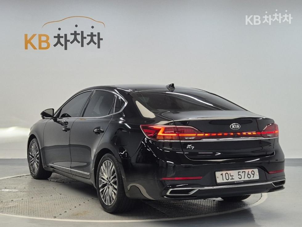 2020 - kia k7