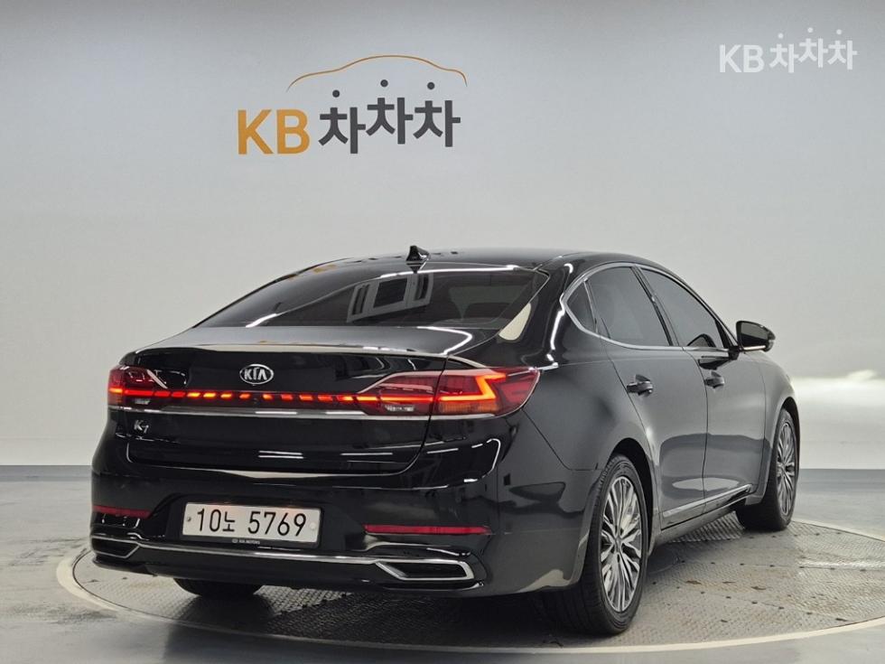 2020 - kia k7