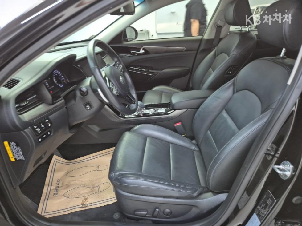 2020 - kia k7