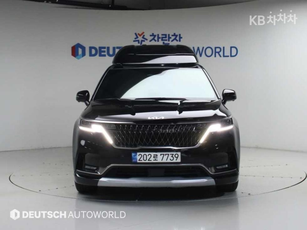 2023 - kia carnival