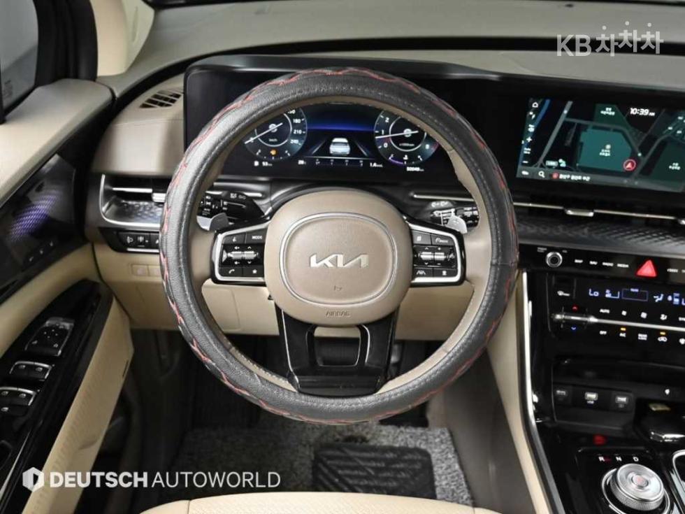 2023 - kia carnival