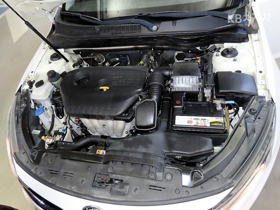 Kia K5 — miniaturë 15