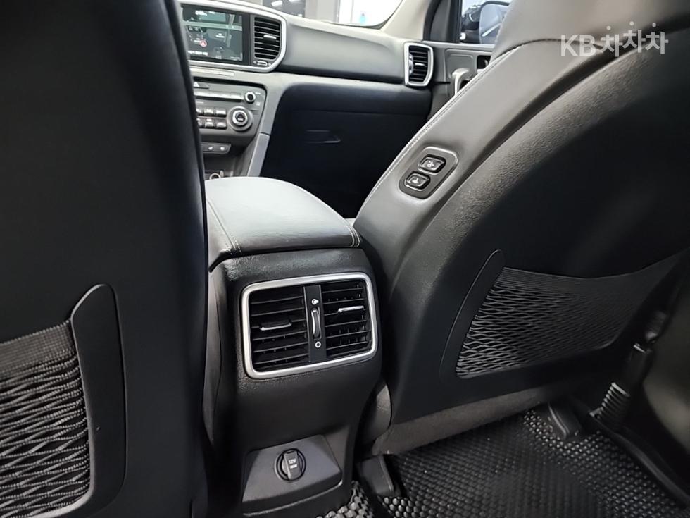 2019 - kia sportage