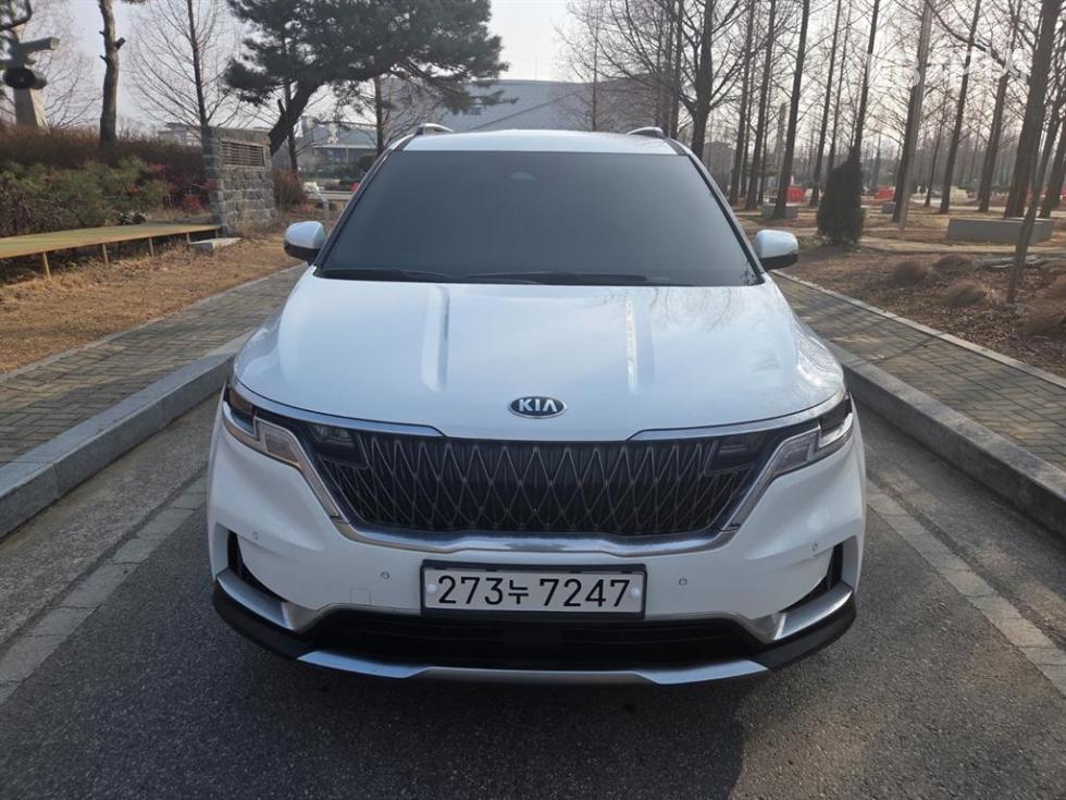 2021 - kia carnival