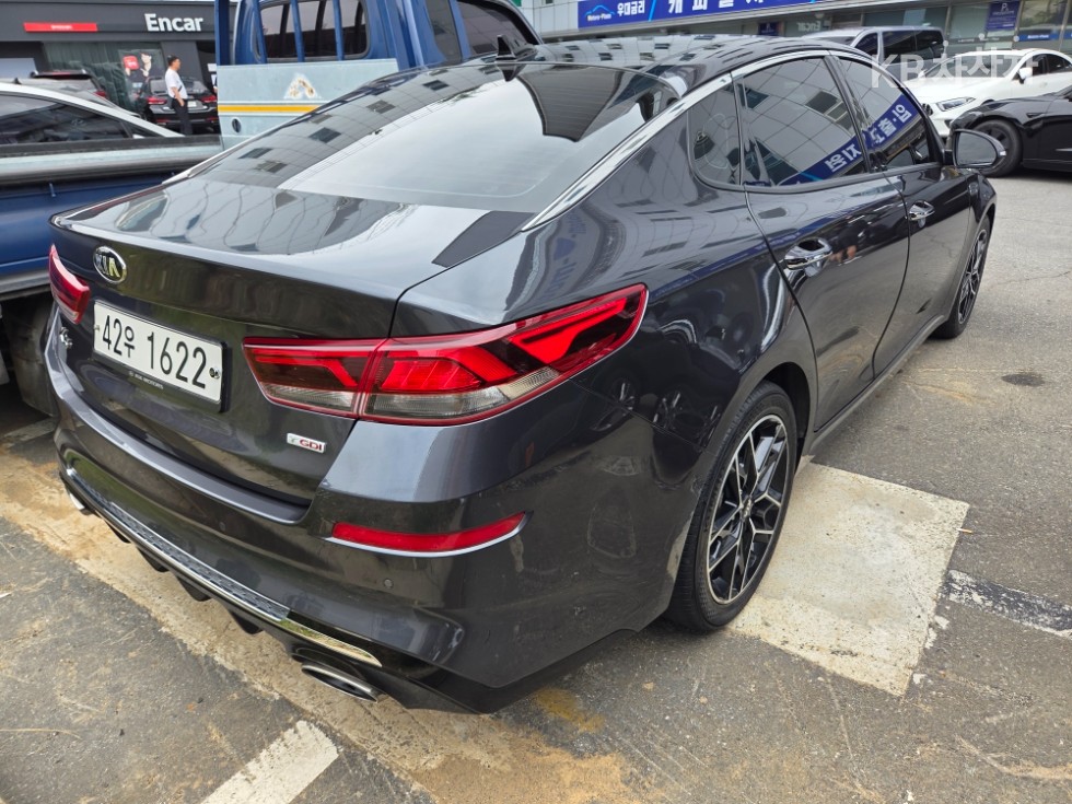 2020 - kia k5