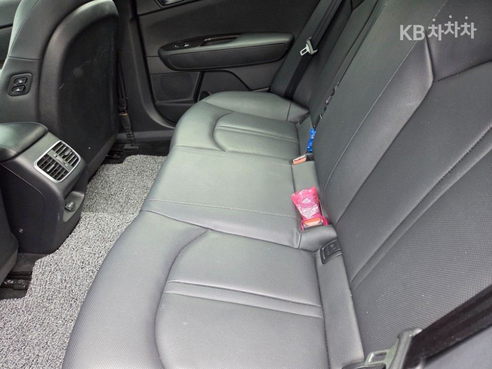 2020 - kia k5