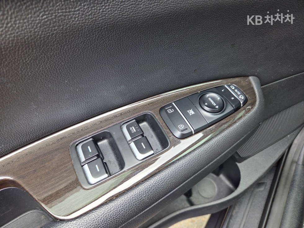 2020 - kia k5
