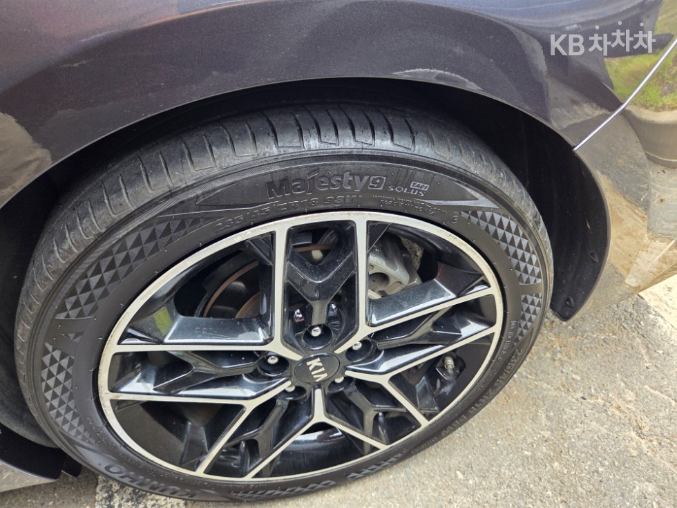 2020 - kia k5