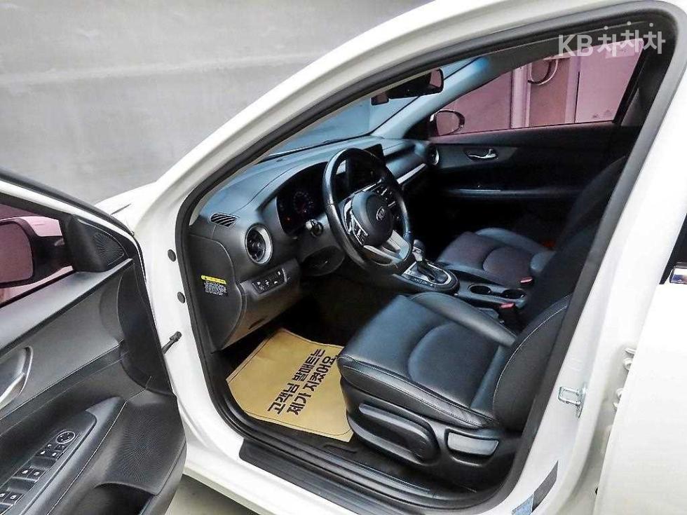 2019 - kia k3