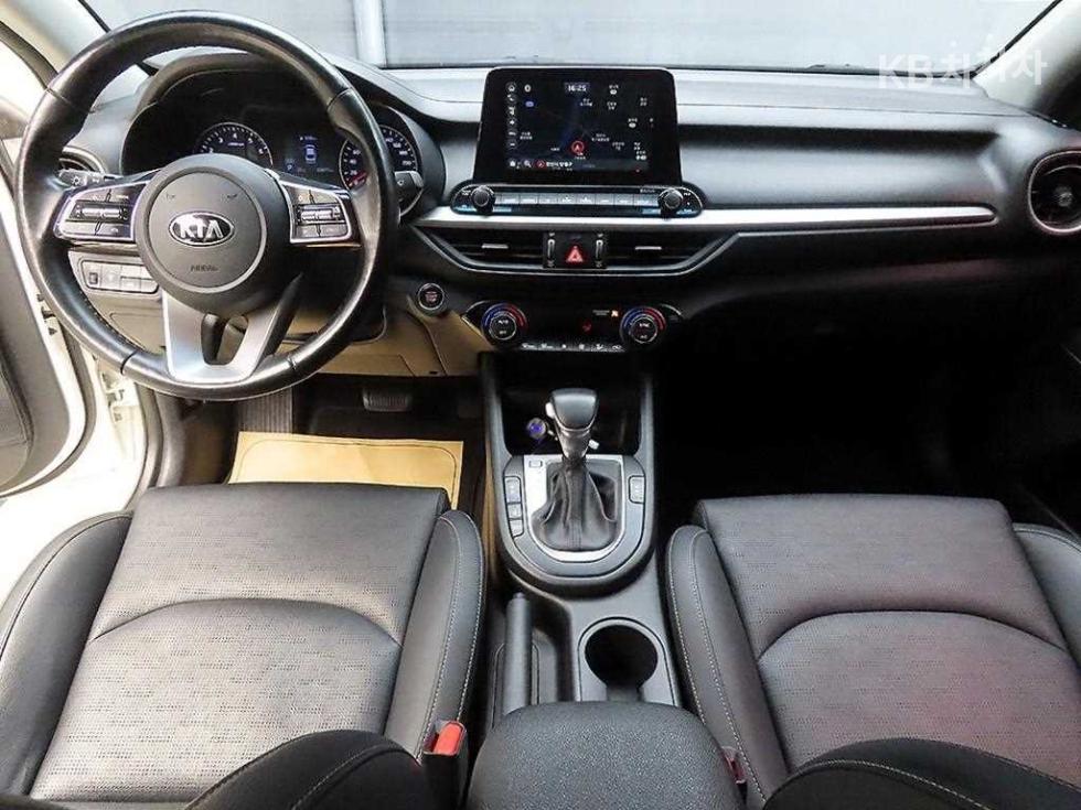 2019 - kia k3