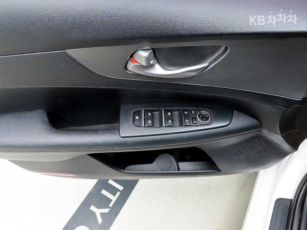 2019 - kia k3