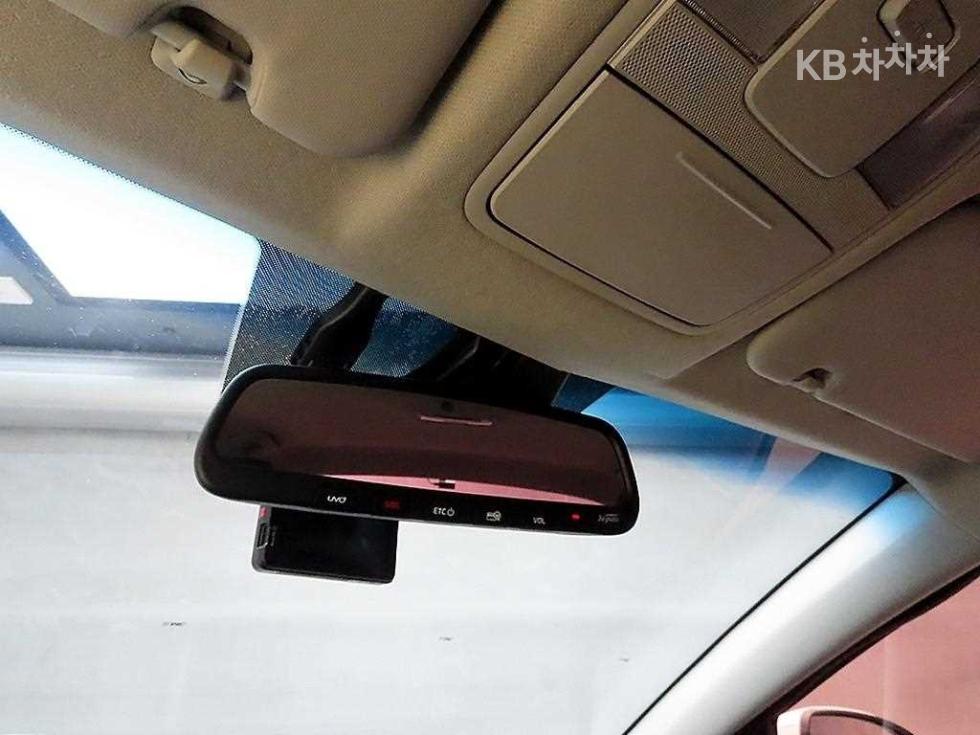 2019 - kia k3