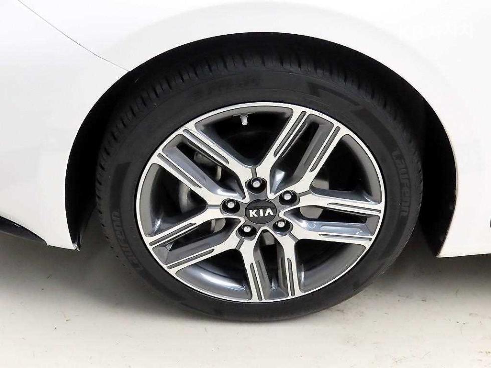 2019 - kia k3