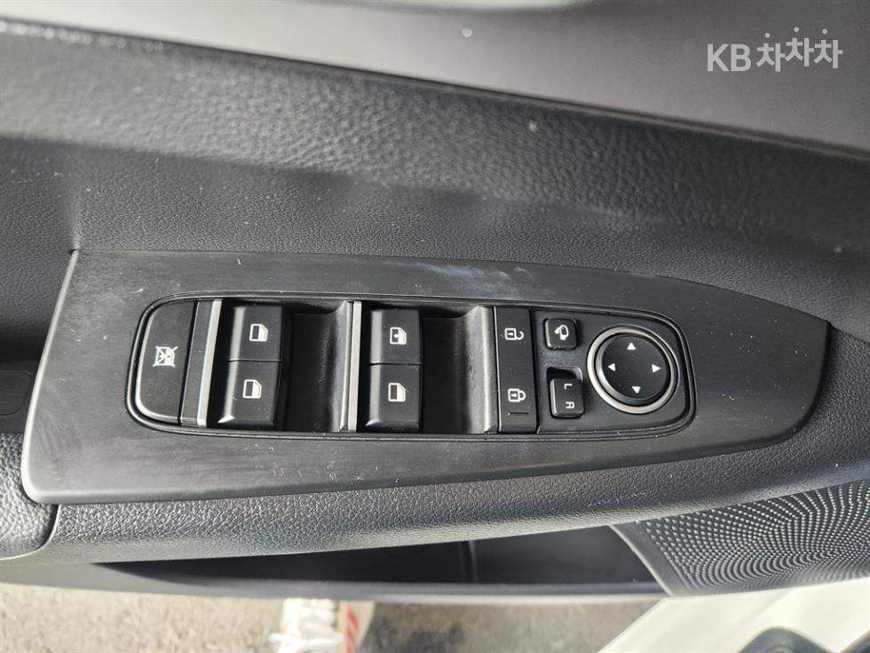 2022 - kia k3