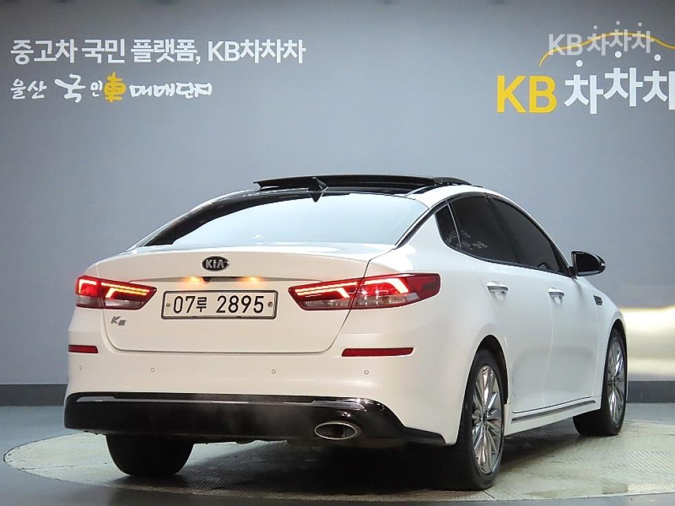 2019 - kia k5
